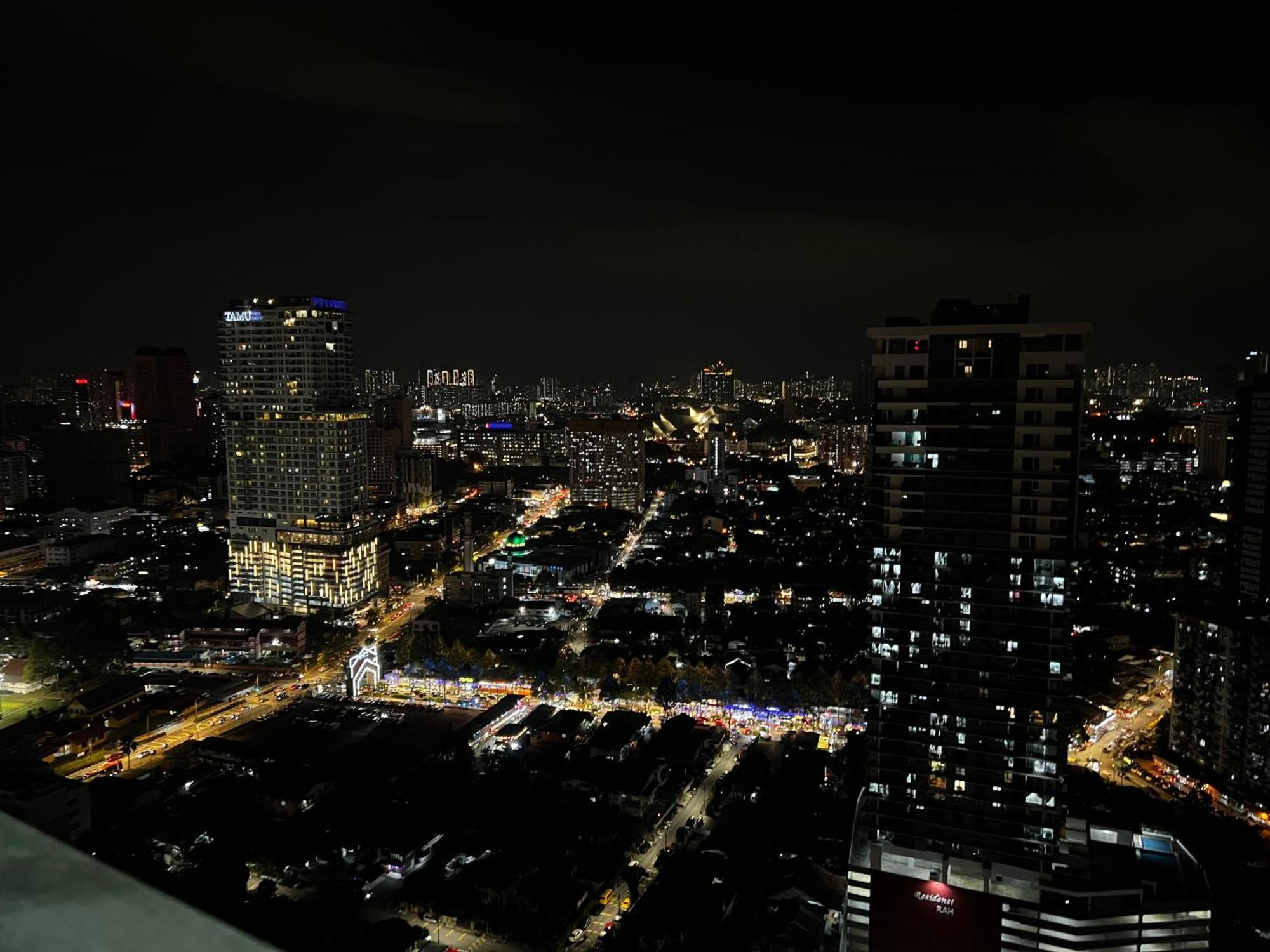 Mercu Summer Suites Klcc By Sweet Home Kuala Lumpur Ngoại thất bức ảnh